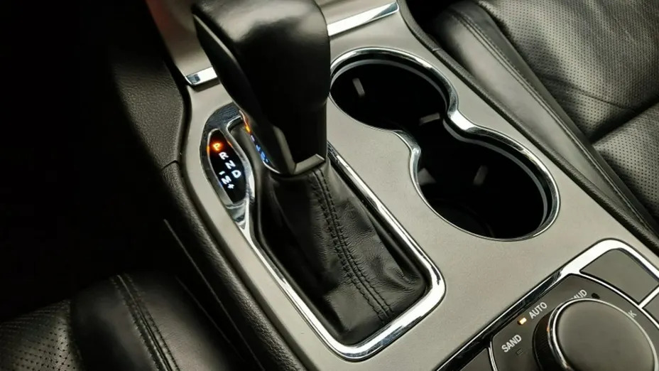 JEEP Grand Cherokee -