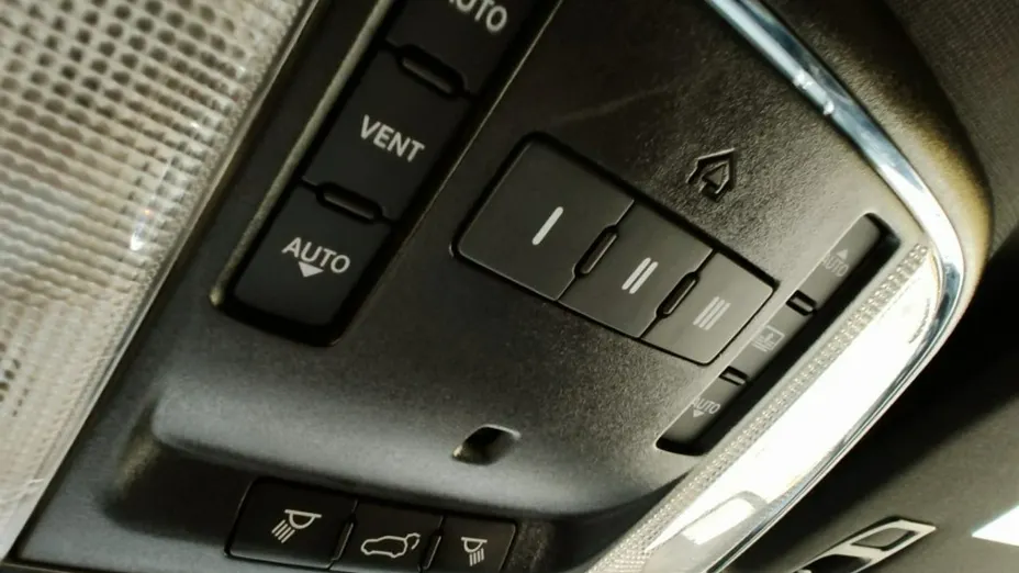 JEEP Grand Cherokee -