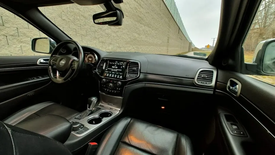 JEEP Grand Cherokee -