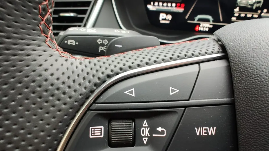 AUDI SQ5 -