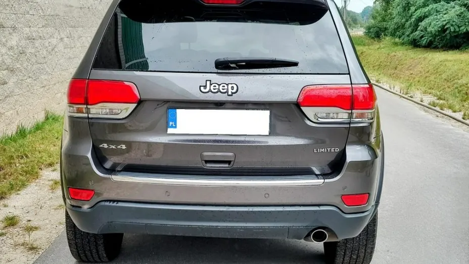 JEEP Grand Cherokee -