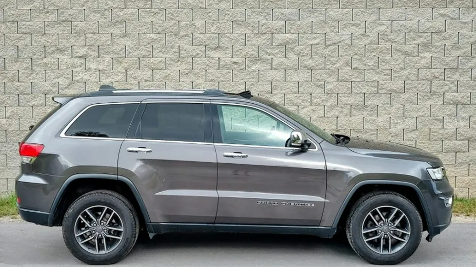 JEEP Grand Cherokee -