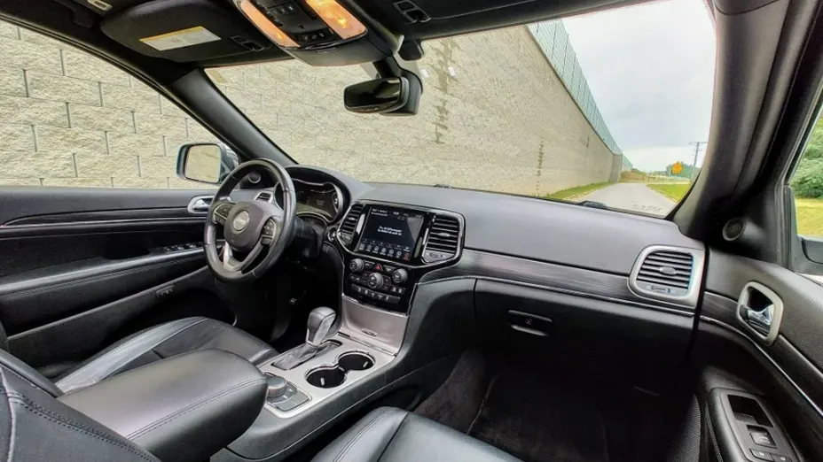 JEEP Grand Cherokee -