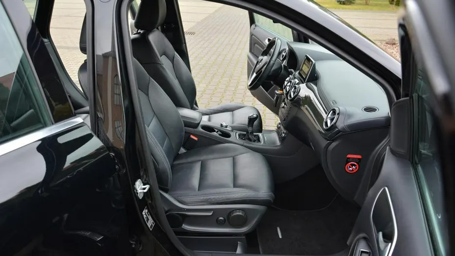 MERCEDES-BENZ B Klasa -