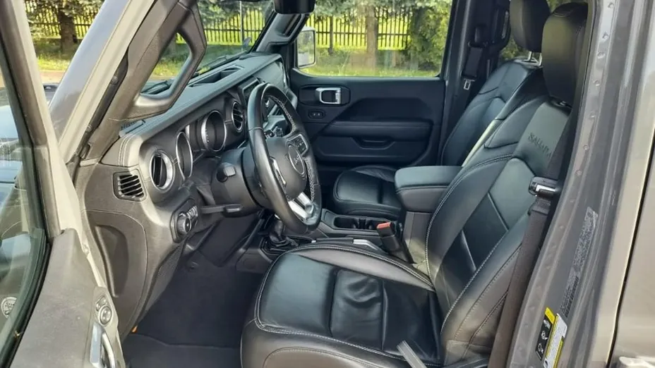 JEEP Wrangler -