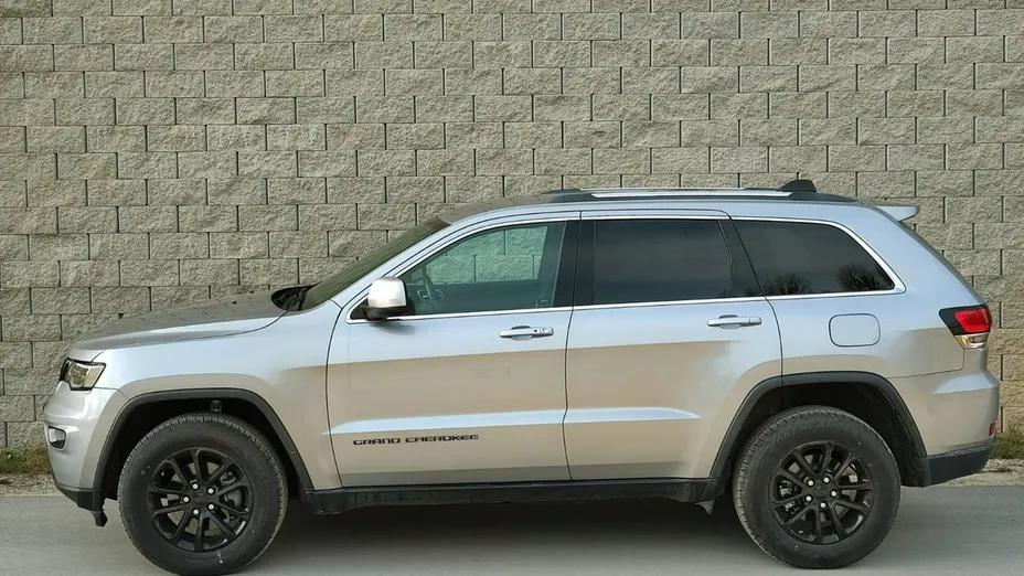 JEEP Grand Cherokee -