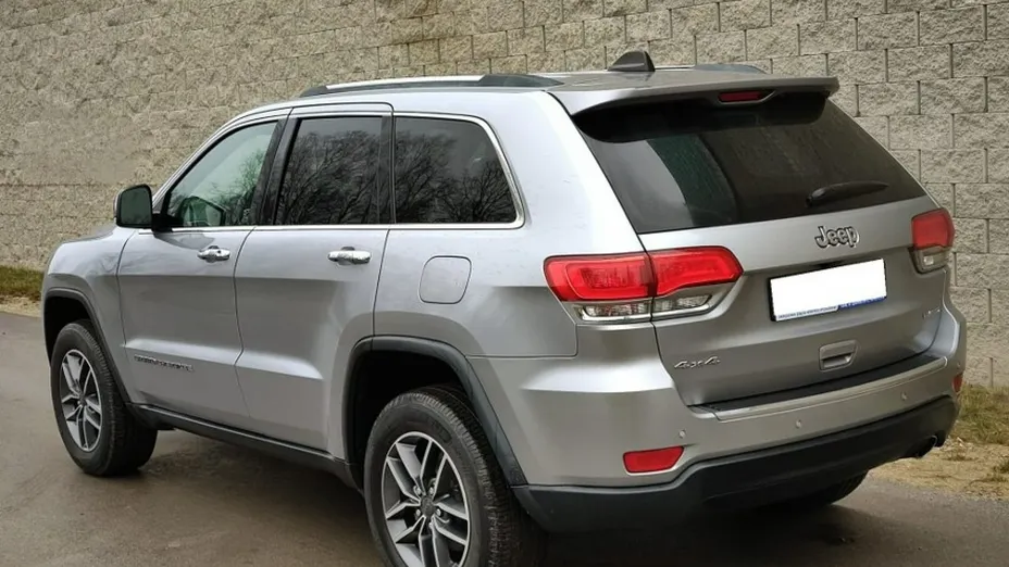 JEEP Grand Cherokee -