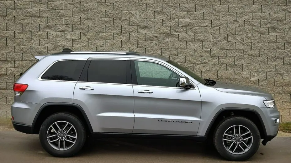 JEEP Grand Cherokee -