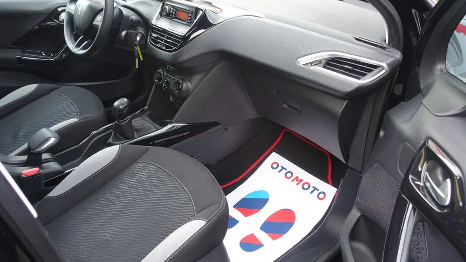 PEUGEOT 2008 -