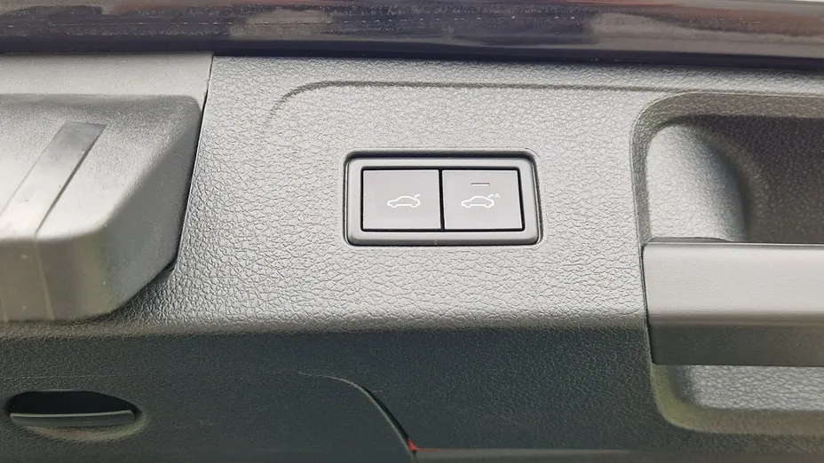 VOLKSWAGEN Passat -
