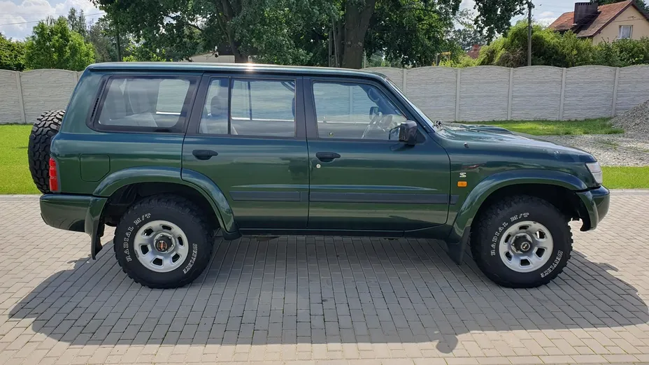 NISSAN Patrol -