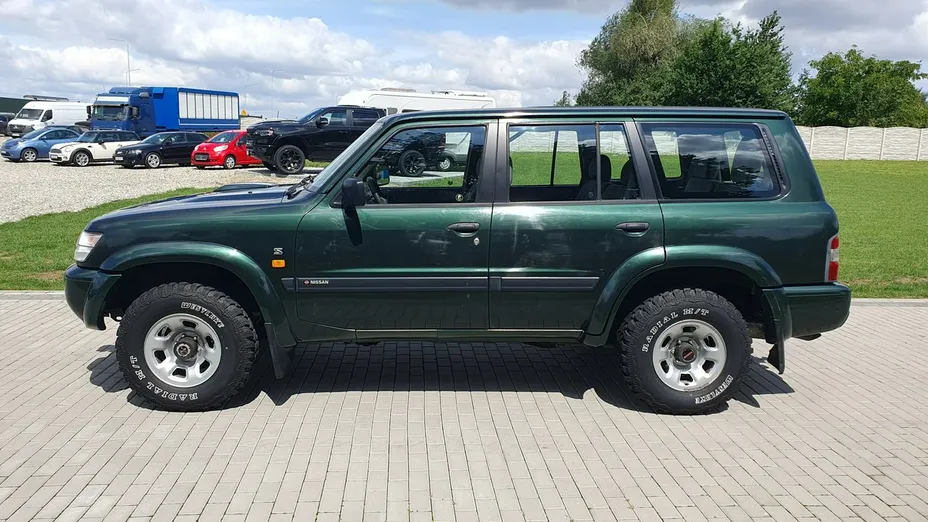 NISSAN Patrol -