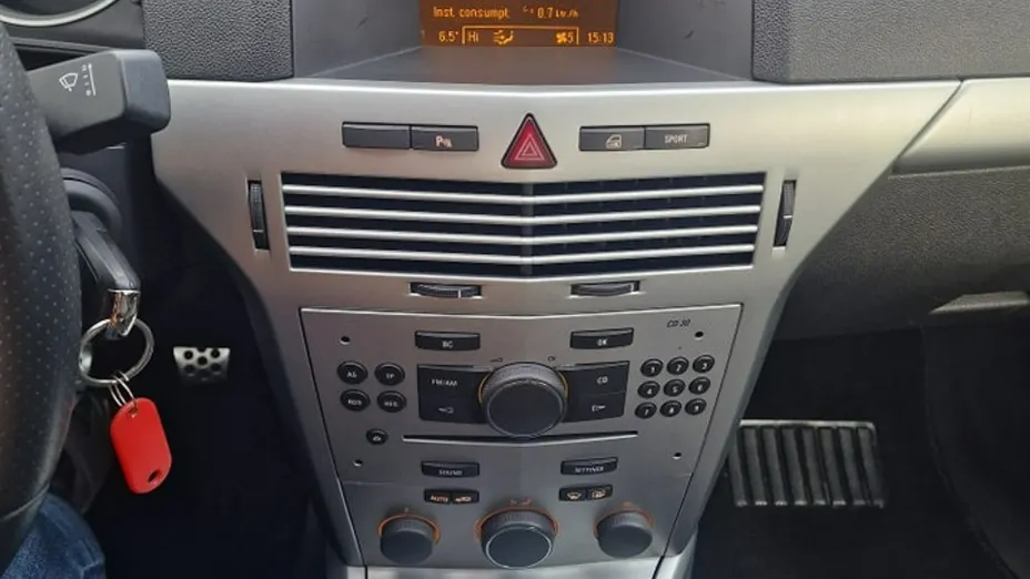 OPEL Astra -