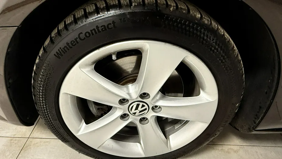 VOLKSWAGEN CC -