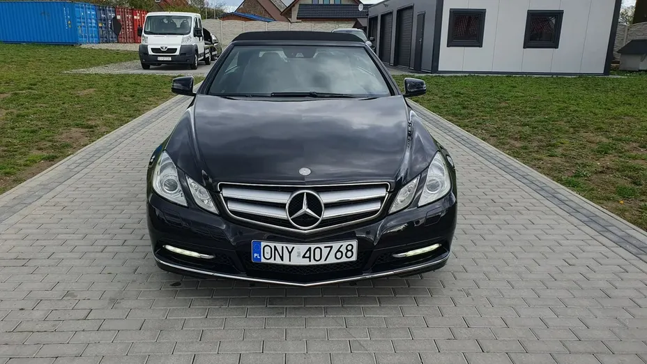 MERCEDES-BENZ E Klasa -