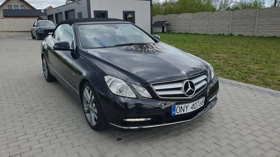 MERCEDES-BENZ E Klasa -