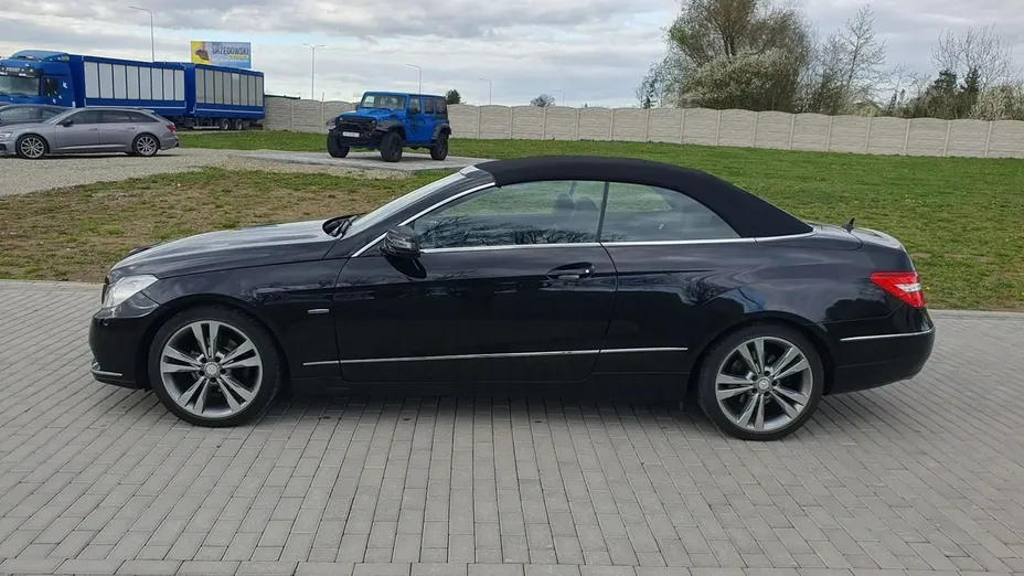 MERCEDES-BENZ E Klasa -