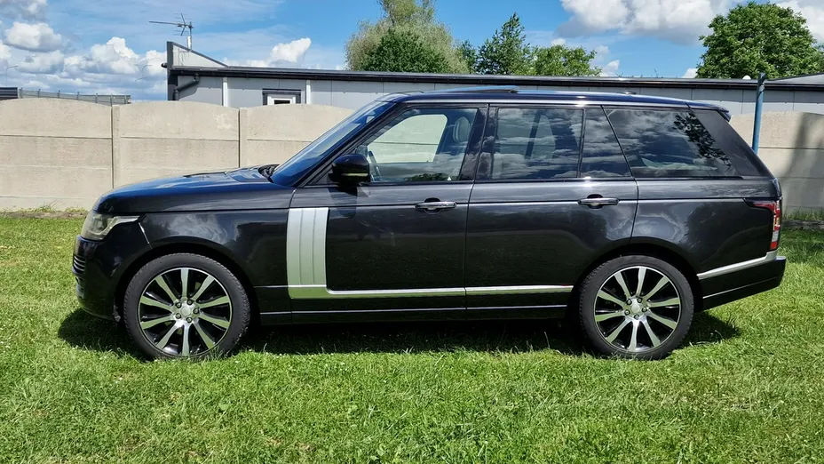 LAND ROVER Range Rover -