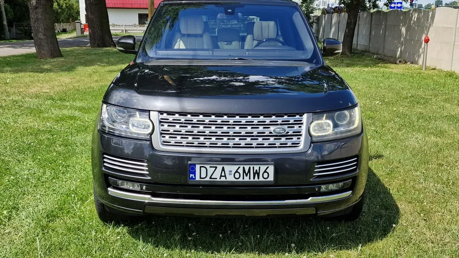 LAND ROVER Range Rover -