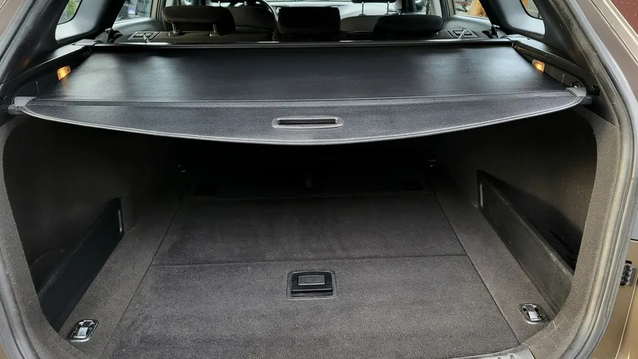 HYUNDAI i40 -