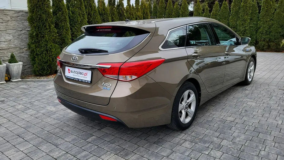 HYUNDAI i40 -