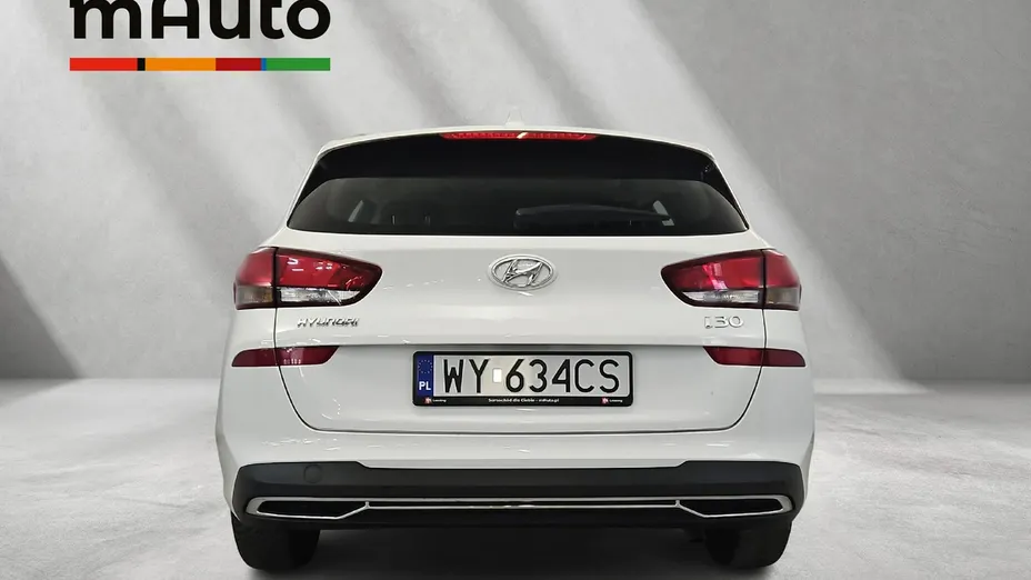 HYUNDAI i30 -