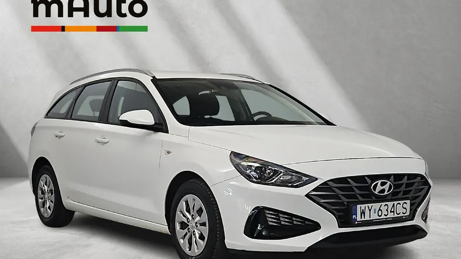 HYUNDAI i30 -