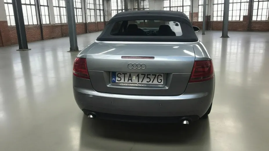 AUDI A4 -