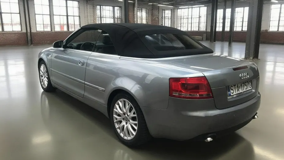 AUDI A4 -