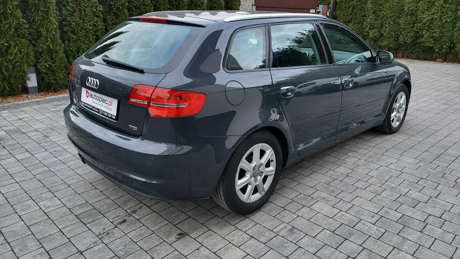 AUDI A3 -