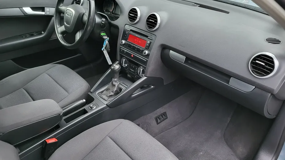 AUDI A3 -