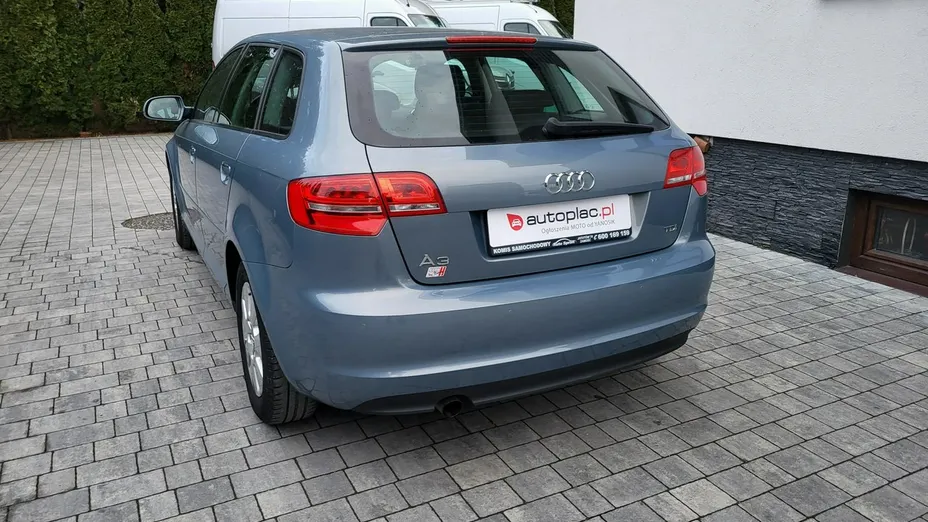 AUDI A3 -