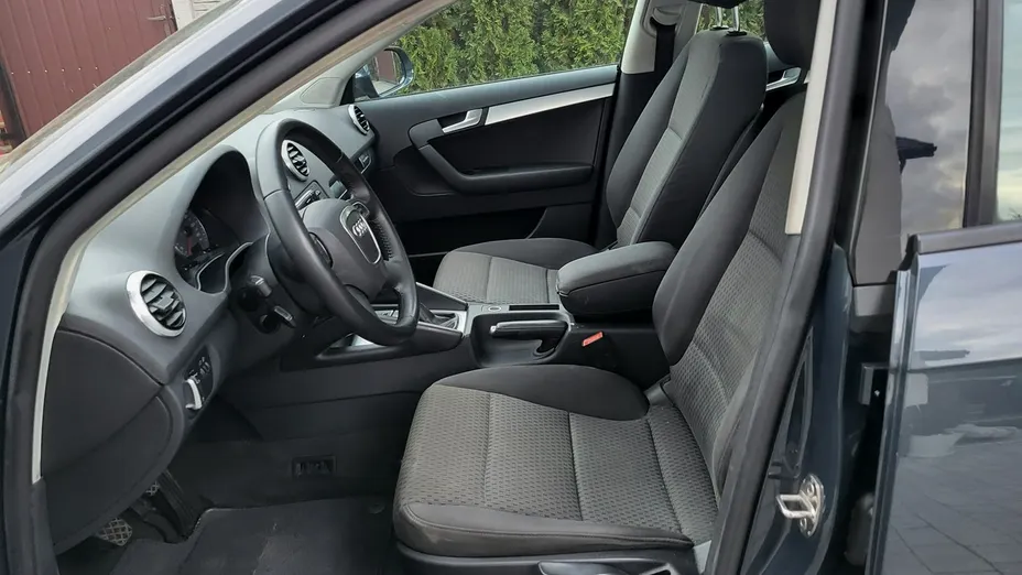 AUDI A3 -