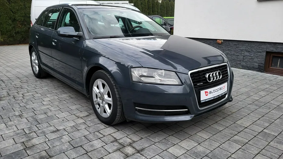 AUDI A3 -