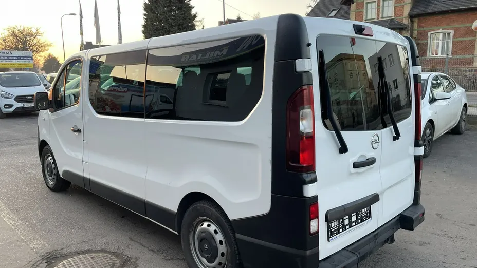 OPEL Vivaro -