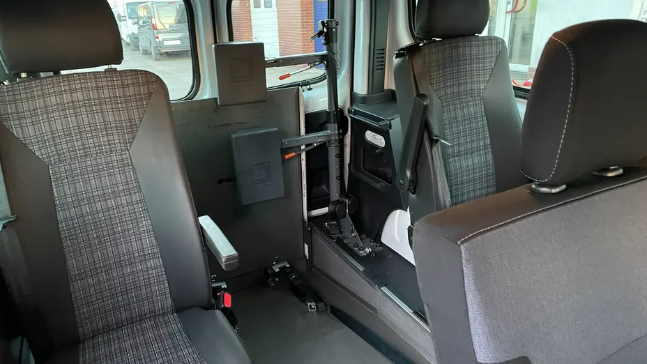 OPEL Vivaro -