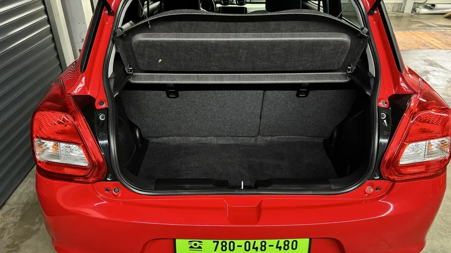 SUZUKI Swift -