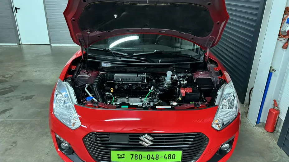 SUZUKI Swift -