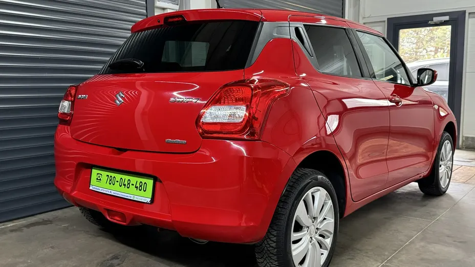 SUZUKI Swift -