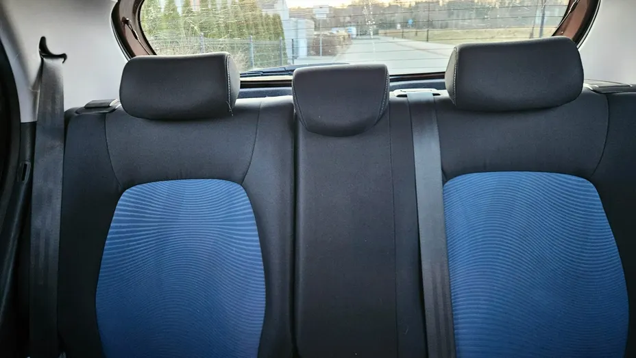 HYUNDAI i10 -