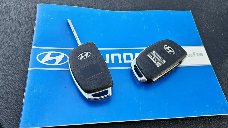 HYUNDAI i10 -