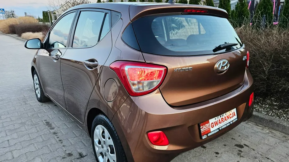 HYUNDAI i10 -