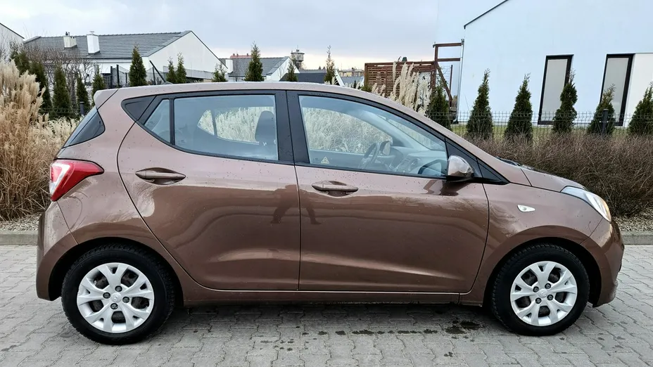 HYUNDAI i10 -