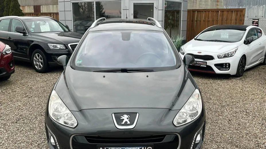 PEUGEOT 308 -