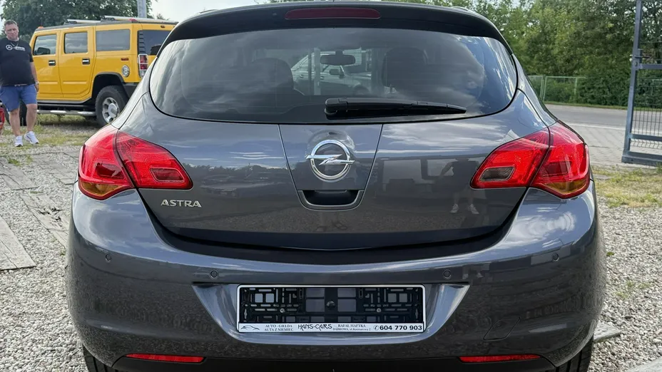 OPEL Astra -