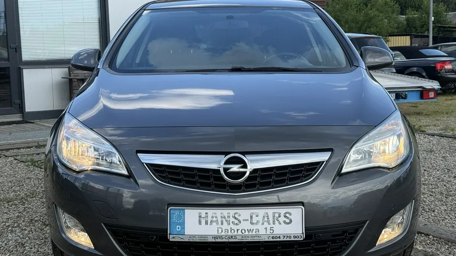 OPEL Astra -