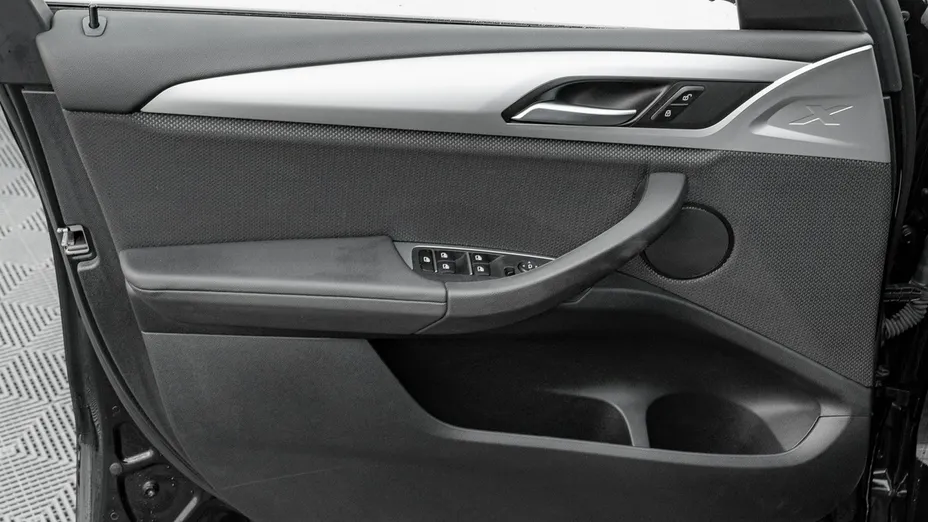BMW X3 -