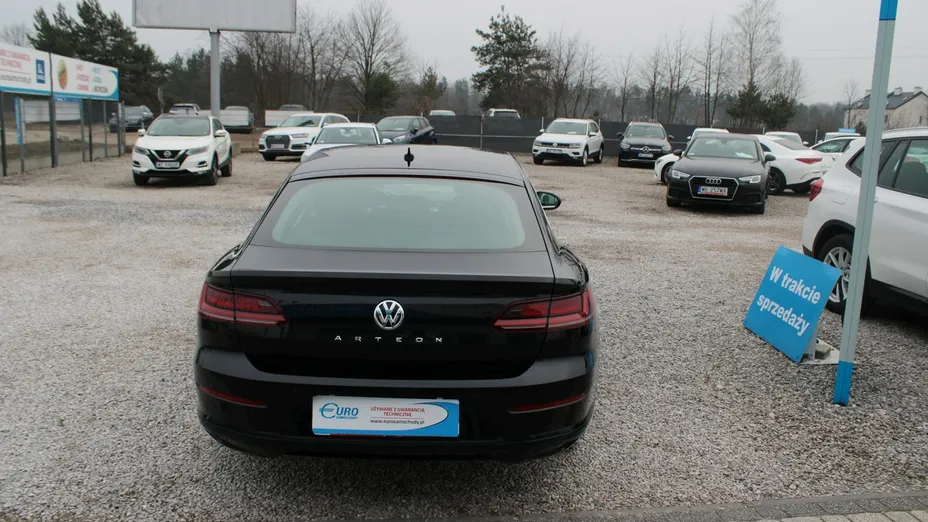 VOLKSWAGEN Arteon -