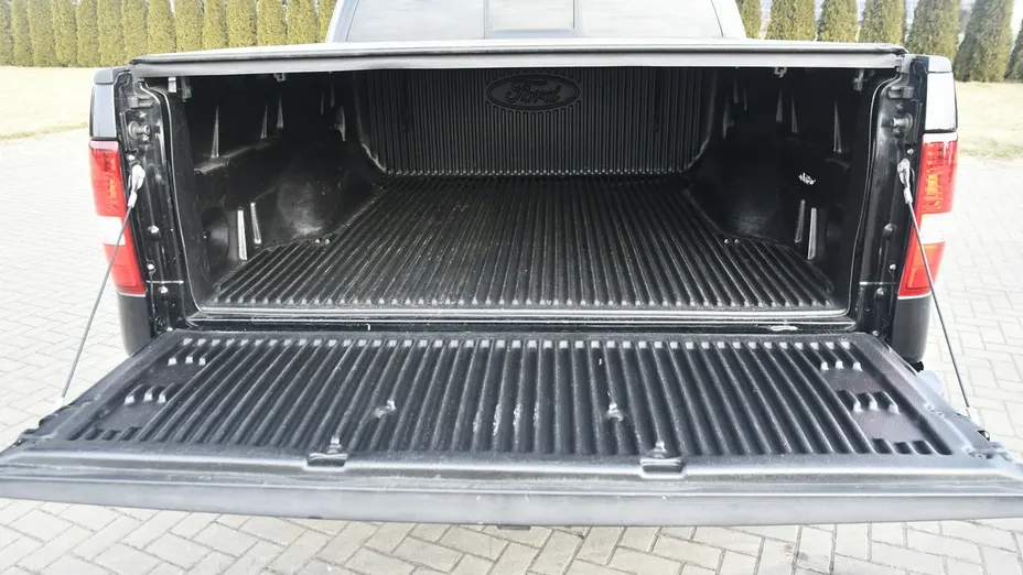 FORD F 150 -