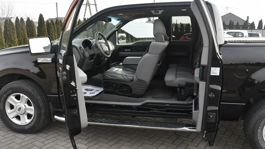 FORD F 150 -